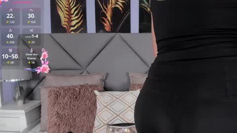 Snapshot of pamela_duque30 chatting on September 10, 8:20 pm Pamela Duque online show from September 10, 8:20 pm