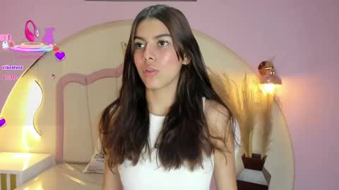 Princess Pamela  online show from April 23, 12:01 pm