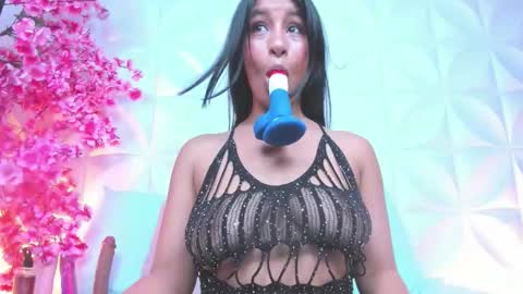Snapshot of pamela_palmeer chatting on September 22, 7:56 pm PAMELA online show from September 22, 7:56 pm