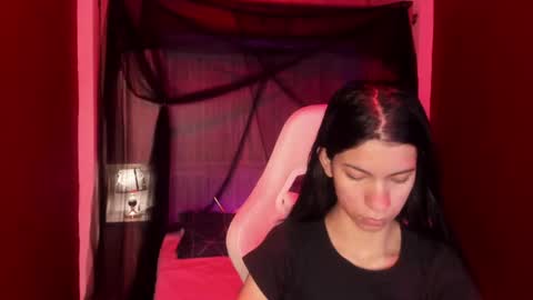  P A M  online show from November 20, 4:35 am