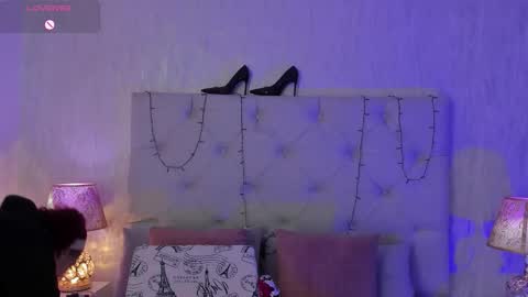 TELL ME PAMELLA AND GIVE ME A GOOD GRADE ITS IMPORTANT online show from December 16, 12:11 pm