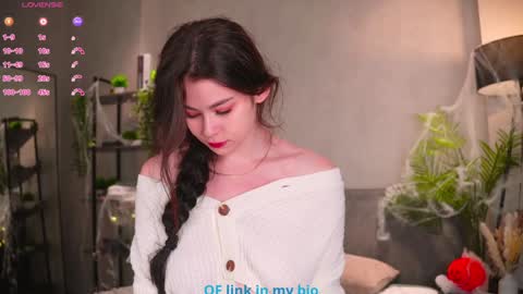 Molly online show from November 1, 11:20 pm