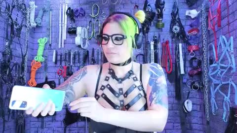 PandoraNez online show from February 21, 4:46 am