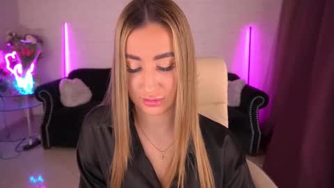 Lia online show from March 8, 3:22 pm