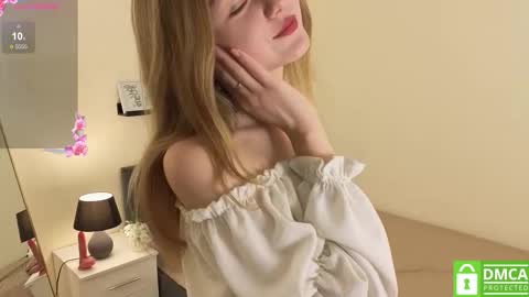 Vicki online show from October 17, 10:29 am