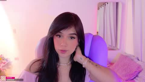 Snapshot of pau_cute chatting on September 12, 4:35 am Sofa online show from September 12, 4:35 am
