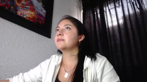 Snapshot of pau_cute19 chatting on October 28, 10:14 pm pau cute online show from October 28, 10:14 pm