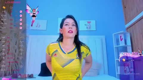 Pau online show from February 23, 1:13 pm