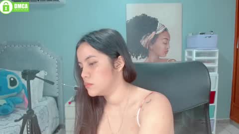 Snapshot of paulina_doll_ chatting on February 25, 10:09 pm Paulina online show from February 25, 10:09 pm