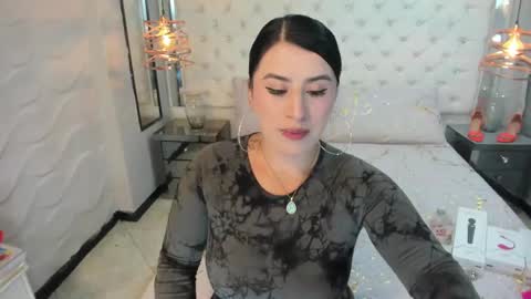 Snapshot of paulinabelen21 chatting on March 5, 3:08 am paulinabelen21 online show from March 5, 3:08 am