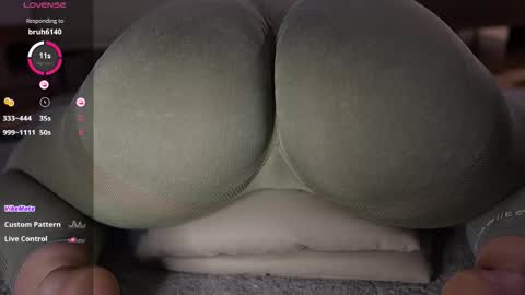 Snapshot of pawg_official chatting on September 25, 1:26 am pawg_official online show from September 25, 1:26 am
