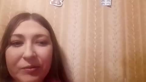 peach_glow online show from April 28, 7:18 pm