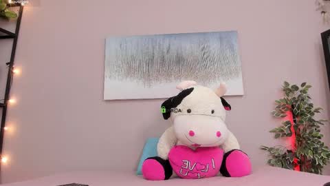 Briana online show from November 4, 2:00 pm