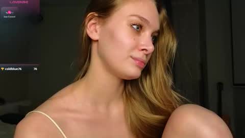 Snapshot of peachcreamcouple chatting on October 16, 2:20 pm Lexy Peach online show from October 16, 2:20 pm