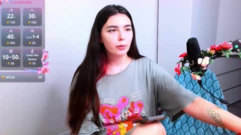 Peachy online show from November 24, 6:10 pm