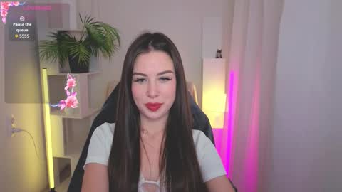 Chloe online show from September 30, 2:44 pm