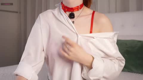 Lily online show from February 13, 1:18 am