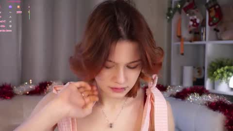 Lily online show from December 23, 2:15 am