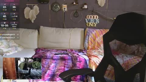 NEXT CHILL SESH  1130 930pm -ish PEEK online show from October 6, 2:12 pm