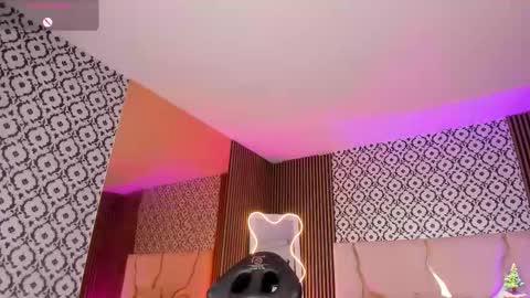 penelope online show from December 21, 3:33 am