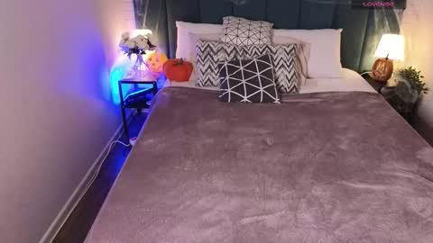 Hi  Im Peneloppa online show from October 22, 9:31 pm