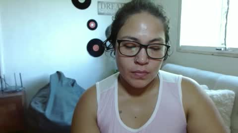 Snapshot of pepitt45 chatting on October 3, 3:50 pm Megan online show from October 3, 3:50 pm