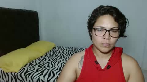 Snapshot of pepitt45 chatting on December 14, 3:47 pm Megan online show from December 14, 3:47 pm