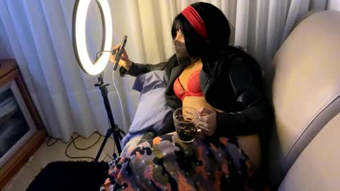 Perfect online show from May 19, 11:01 pm
