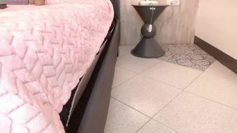 Persefone  online show from April 12, 7:55 am