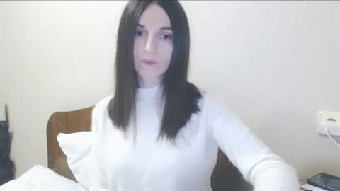 persephonex online show from April 17, 9:50 pm