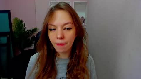 horror flying on the wings of the night.... online show from December 5, 10:49 am