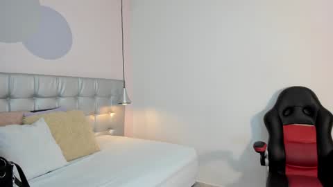 Snapshot of pervert_lizza chatting on January 26, 11:50 am Lizza online show from January 26, 11:50 am