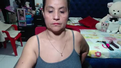 Snapshot of pervert_mommy_x chatting on January 22, 11:23 am SAMY online show from January 22, 11:23 am