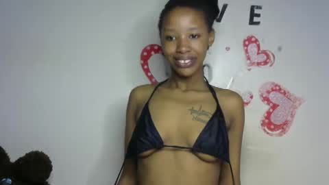 petite_byb online show from September 20, 6:34 am