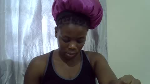 petite_melan online show from October 23, 9:59 am