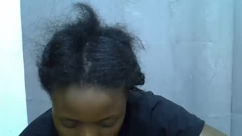 Snapshot of petite_melan chatting on September 27, 2:52 am petite_melan online show from September 27, 2:52 am