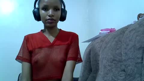 petite_melinda online show from July 5, 2:01 pm
