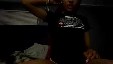 Snapshot of petitebarbie27 chatting on January 26, 8:14 am petitebarbie27 online show from January 26, 8:14 am