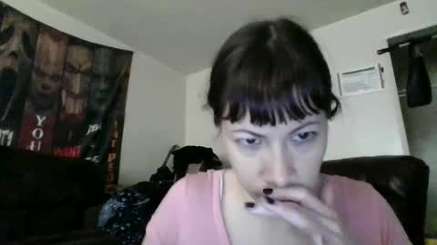 Snapshot of petitedoll30 chatting on January 3, 8:43 pm Petitedoll30 online show from January 3, 8:43 pm