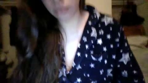 Snapshot of petitedoll30 chatting on January 27, 7:35 am Petitedoll30 online show from January 27, 7:35 am