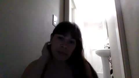 Snapshot of petitedoll30 chatting on October 1, 12:37 am Petitedoll30 online show from October 1, 12:37 am