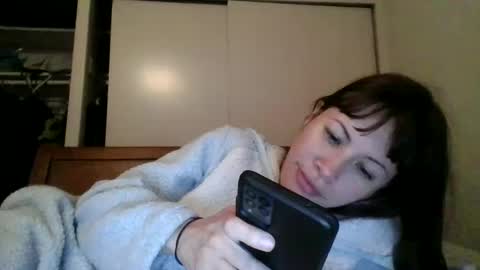 Snapshot of petitedoll30 chatting on January 14, 6:45 am Petitedoll30 online show from January 14, 6:45 am