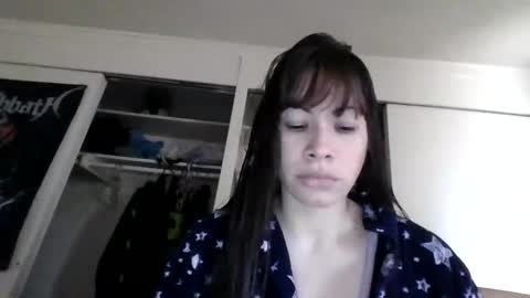 Snapshot of petitedoll30 chatting on February 18, 8:47 pm Petitedoll30 online show from February 18, 8:47 pm