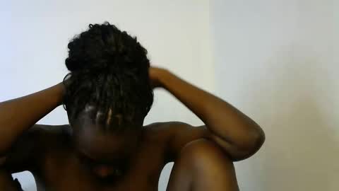 Snapshot of pettite_cora1 chatting on October 12, 8:22 pm pettite_cora1 online show from October 12, 8:22 pm