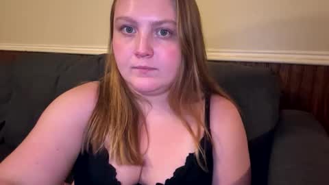 PhatAssBlond online show from January 14, 3:00 am