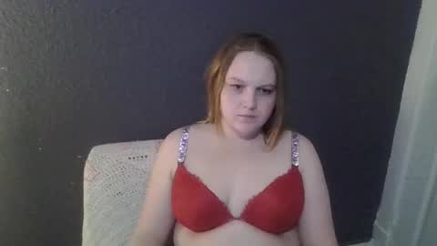 Snapshot of phatassblond chatting on March 1, 3:43 am PhatAssBlond online show from March 1, 3:43 am