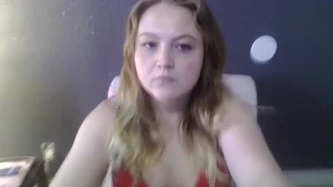 Snapshot of phatassblond chatting on March 1, 6:43 pm PhatAssBlond online show from March 1, 6:43 pm