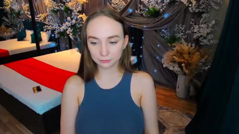 Emelie online show from February 5, 4:37 pm