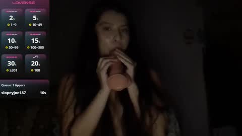 Snapshot of piink_mila chatting on October 2, 4:06 am Mila online show from October 2, 4:06 am