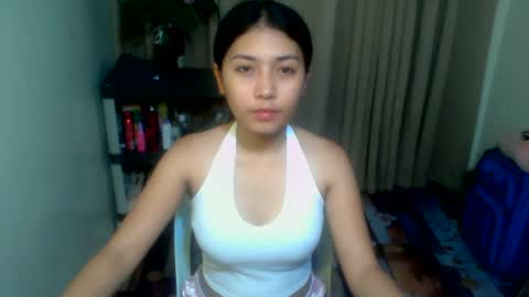 pinay_aangel online show from April 28, 7:12 am